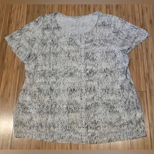 Women's Croft & Barrow Black and White Textured Top